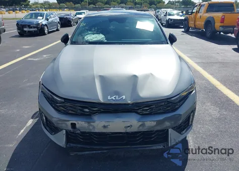 2025 Kia K5 Gt-Line z USA, uszkodzony, nr VIN KNAG64J79S5358538